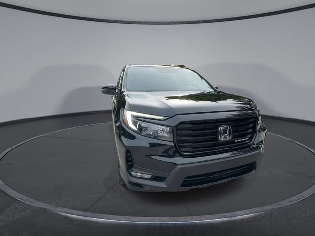 Used 2025 Honda Passport Black Edition image 2