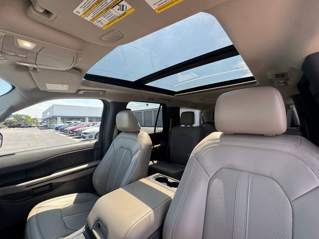 Used 2021 Ford Expedition Max Limited RWD image 20