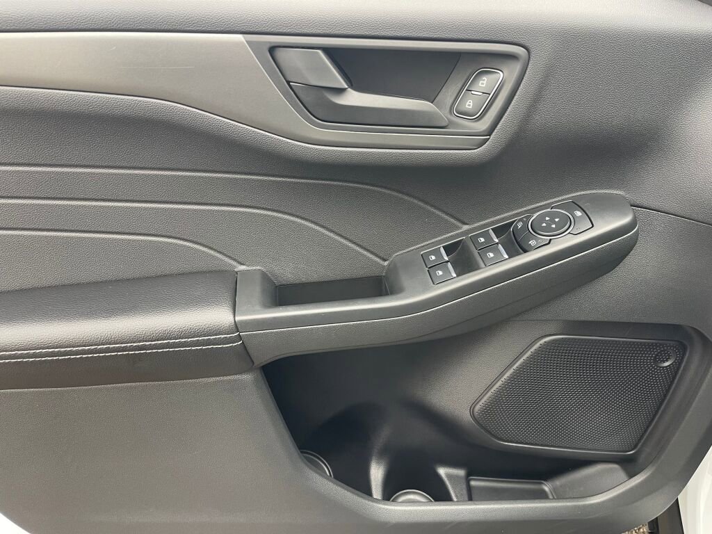 Used 2023 Ford Escape Active image 6
