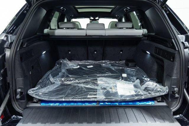 New 2026 BMW X5 xDrive50e image 13