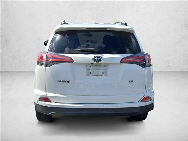 Used 2016 Toyota RAV4 LE FWD image 6