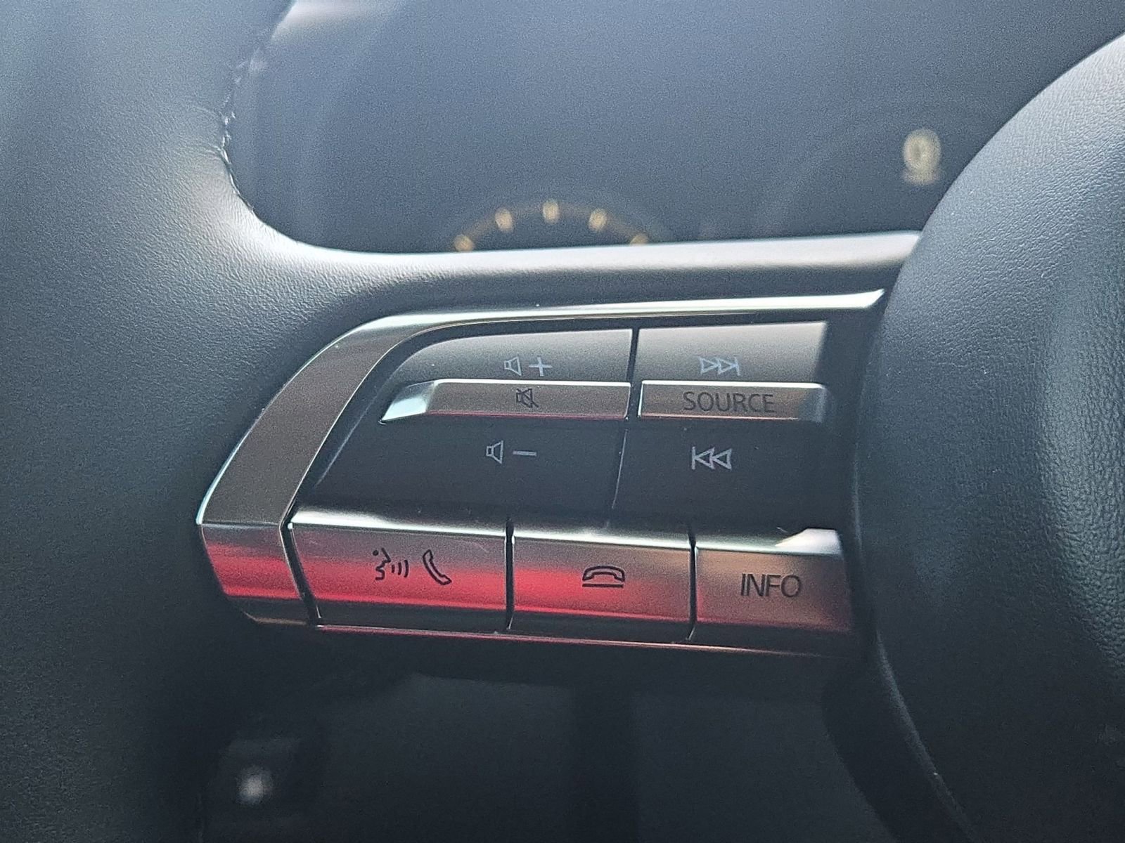 Used 2025 MAZDA CX-50 2.5 Hybrid w/ Weather Package image 12