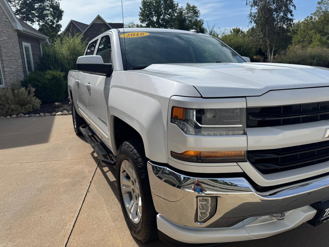 Used 2018 Chevrolet Silverado 1500 LT w/ All Star Edition AWD/4WD image 32