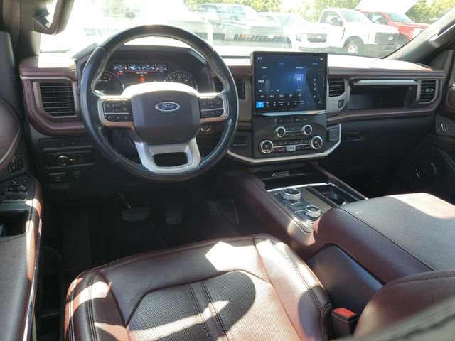 Used 2024 Ford Expedition Max Limited AWD/4WD image 10