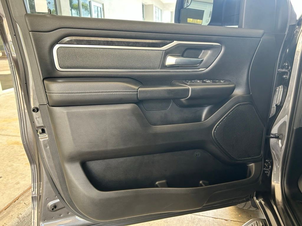 Used 2023 RAM 1500 Big Horn RWD image 31