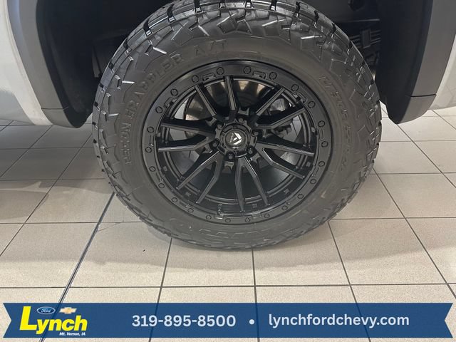 Used 2024 GMC Sierra 1500 AT4X AWD/4WD image 31