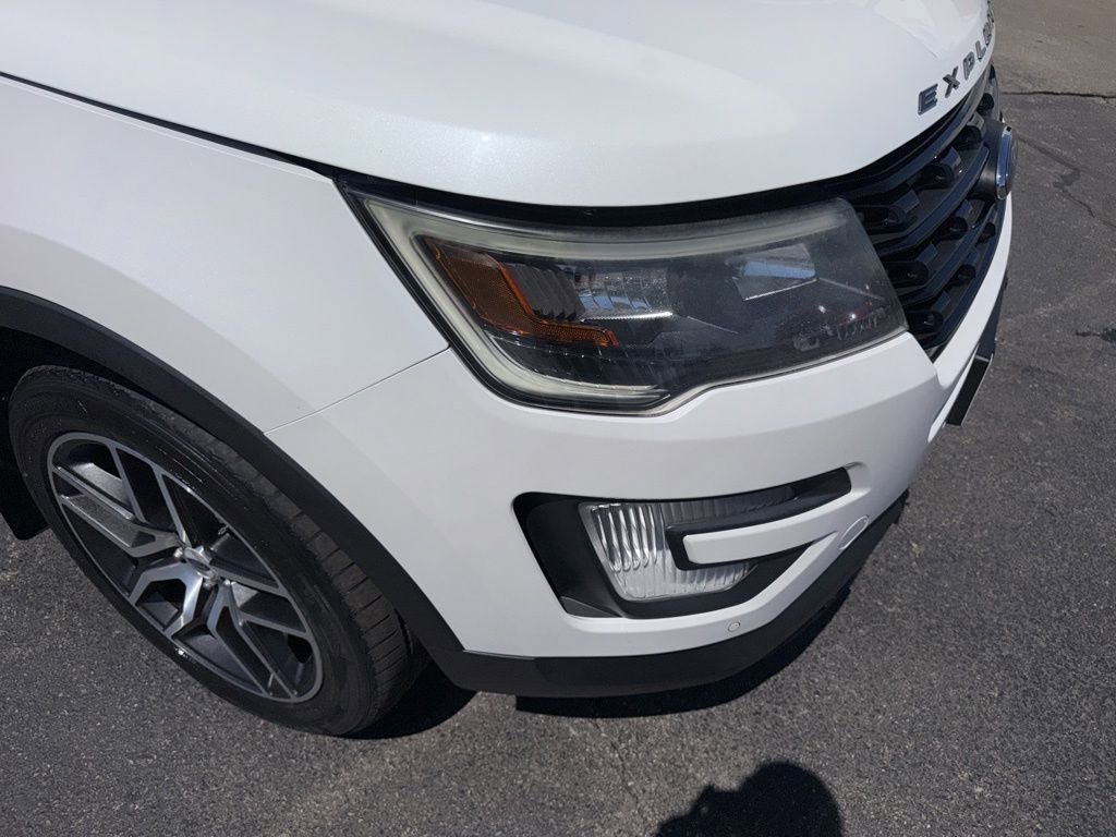 Used 2017 Ford Explorer Sport AWD/4WD image 9