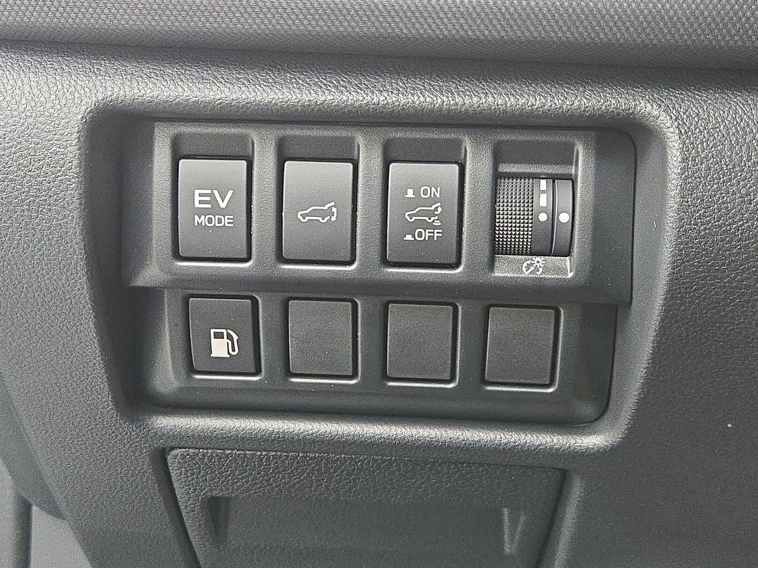 Used 2025 Subaru Forester Premium AWD/4WD image 28