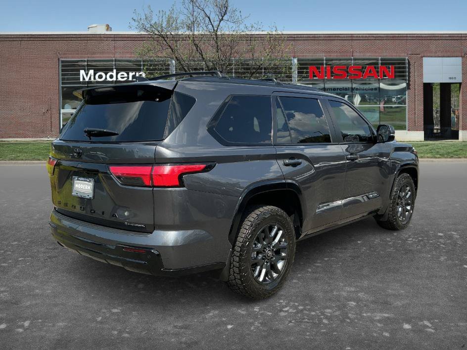 Used 2026 Toyota Sequoia Platinum AWD/4WD image 4