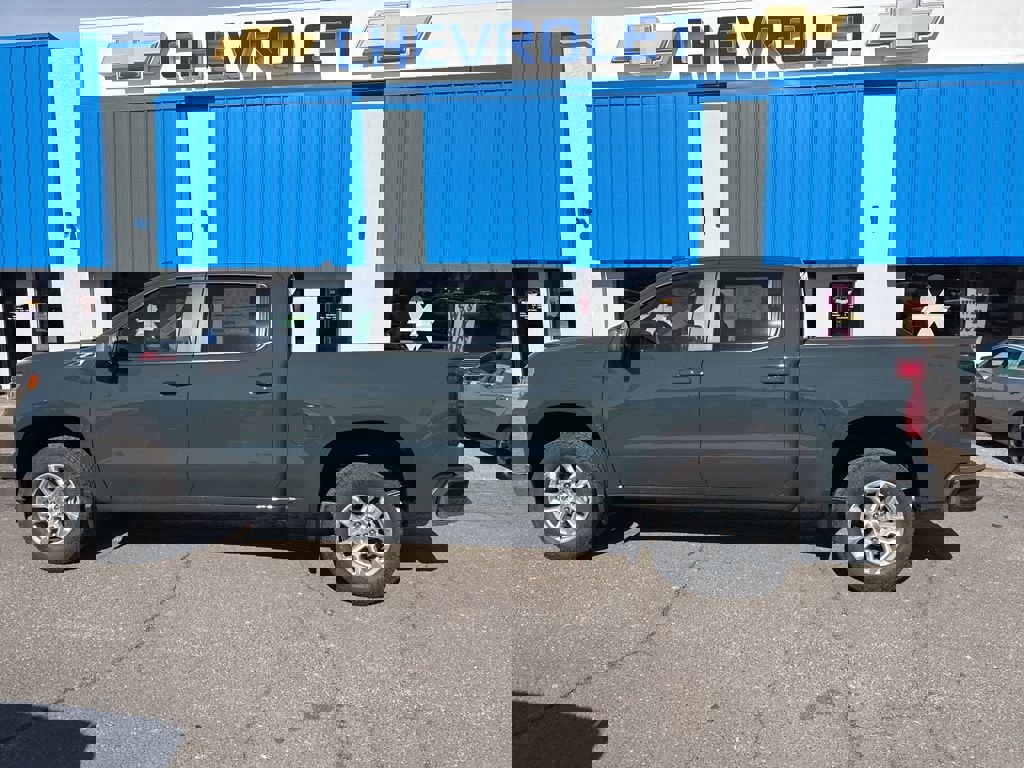 New 2026 Chevrolet Silverado 1500 LT w/ Z71 Off-Road Package image 13