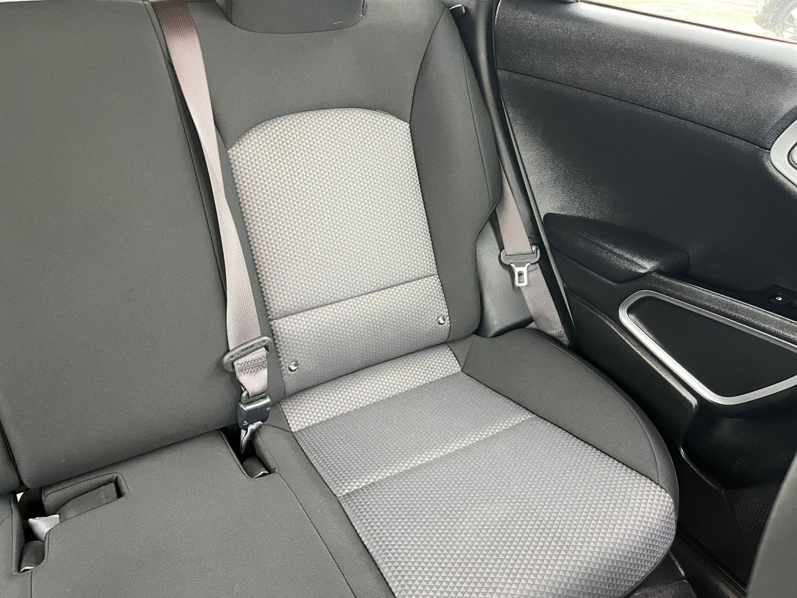 Used 2025 Kia Soul LX w/ LX Technology Package image 33