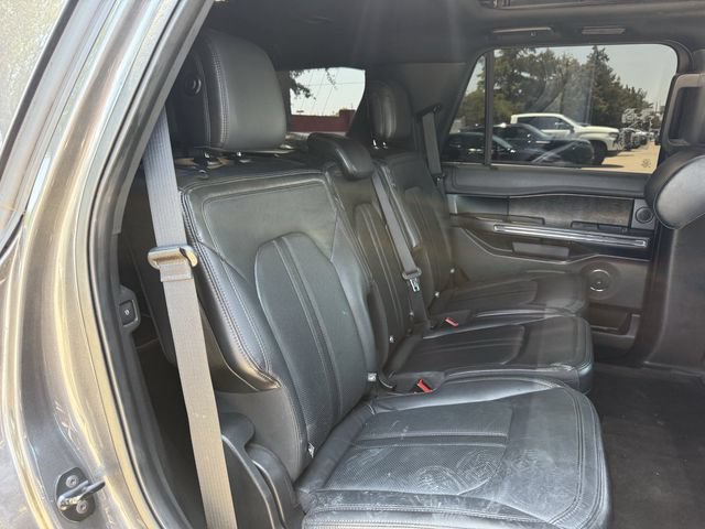 Used 2018 Ford Expedition Limited w/ Equipment Group 302A RWD image 32
