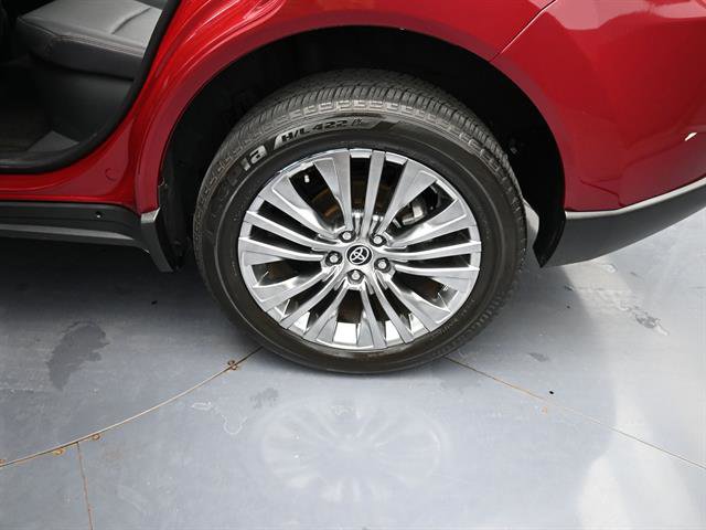 Certified 2024 Toyota Venza Limited image 21