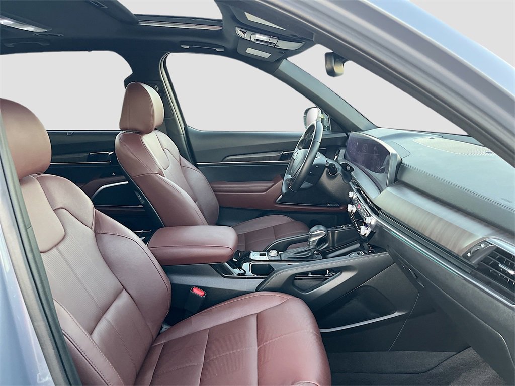 Used 2023 Kia Telluride SX image 31
