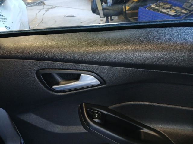 Used 2016 Ford Focus SE image 47