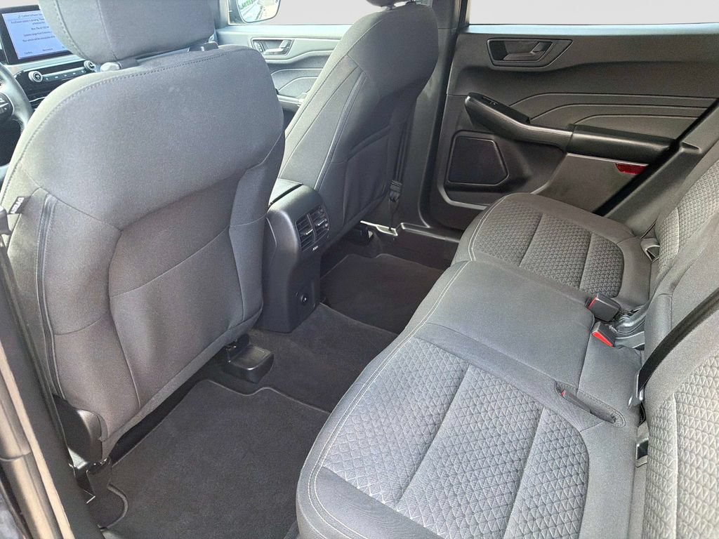 Used 2023 Ford Escape Active FWD image 15