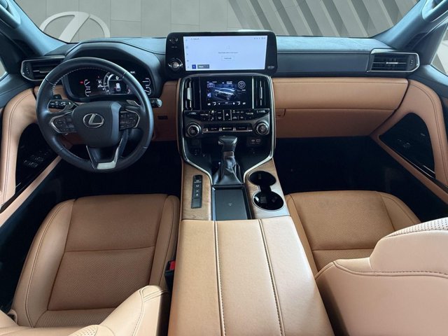 Certified 2024 Lexus LX 600 4WD w/ Interior Upgrade Package image 13