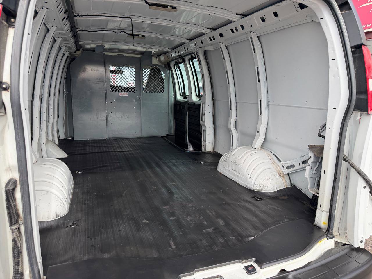 Used 2020 Chevrolet Express 2500 Extended w/ Communications Package image 25