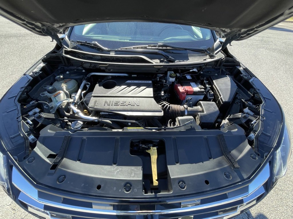 Used 2024 Nissan Rogue SV image 32
