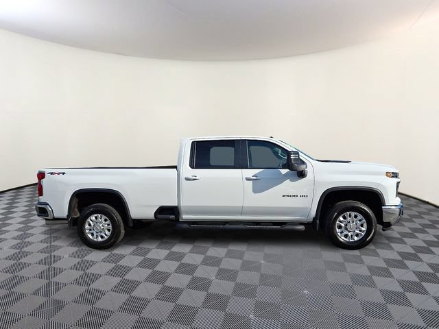 Used 2025 Chevrolet Silverado 2500 LT w/ Safety Package AWD/4WD image 7