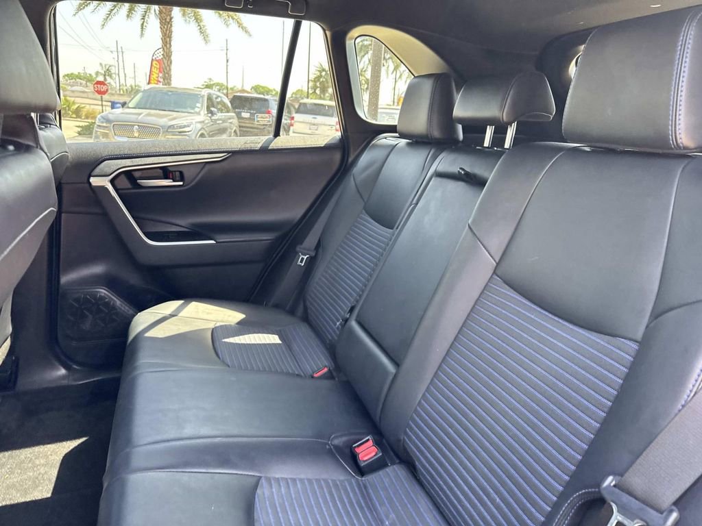 Used 2020 Toyota RAV4 XSE w/ Carpet Mat Package image 18