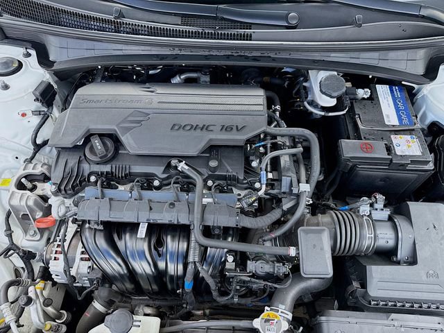 Used 2024 Hyundai Elantra SEL image 29