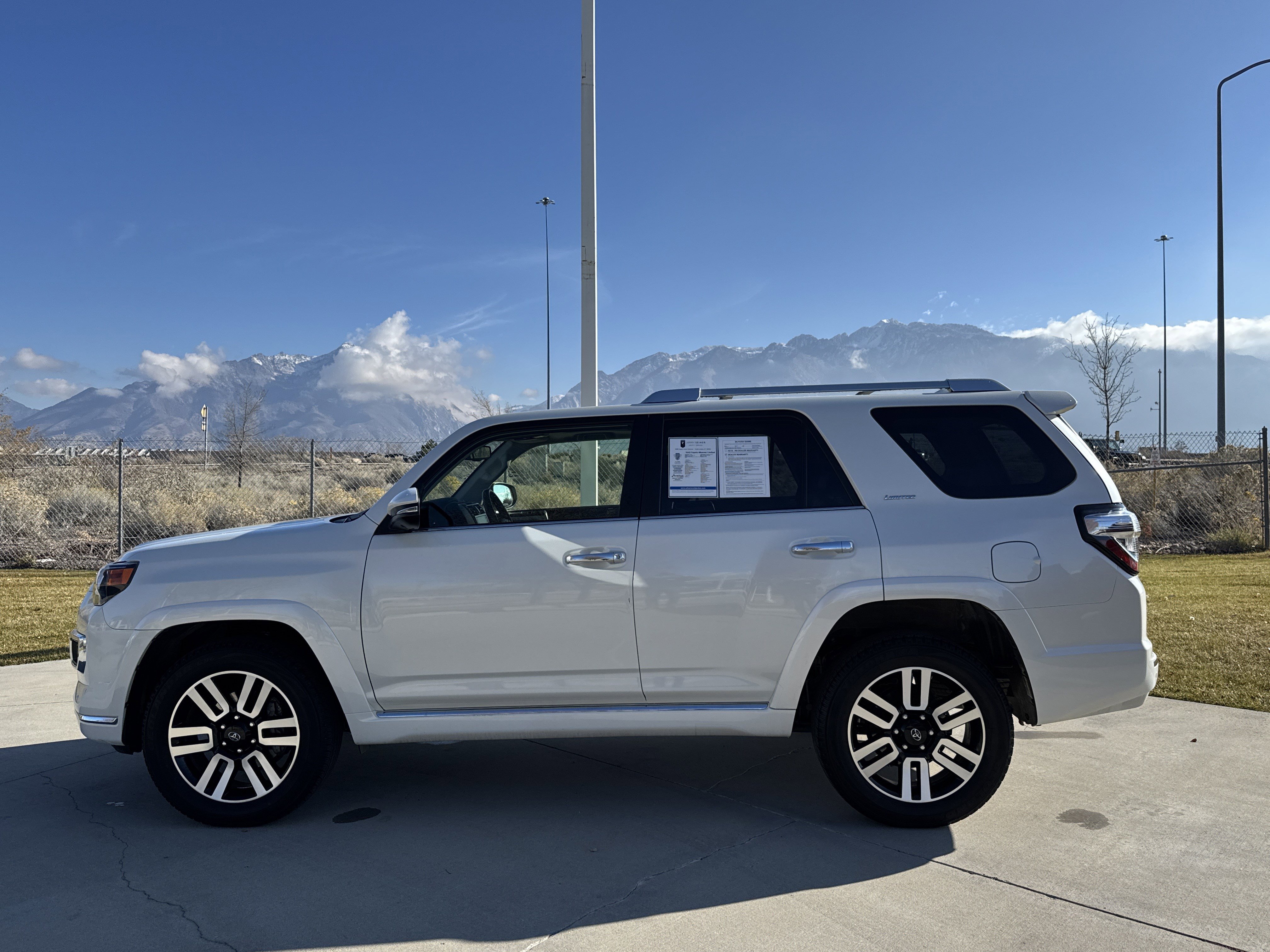 Used 2023 Toyota 4Runner Limited image 2