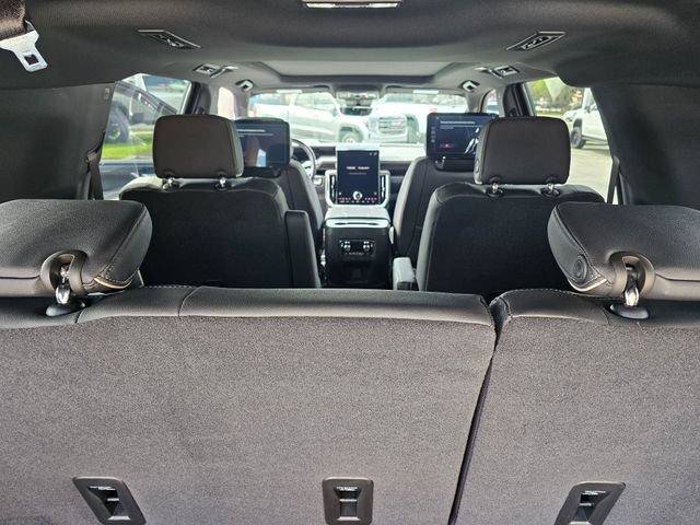 New 2026 GMC Yukon XL Elevation w/ Elevation Premium Package AWD/4WD image 32