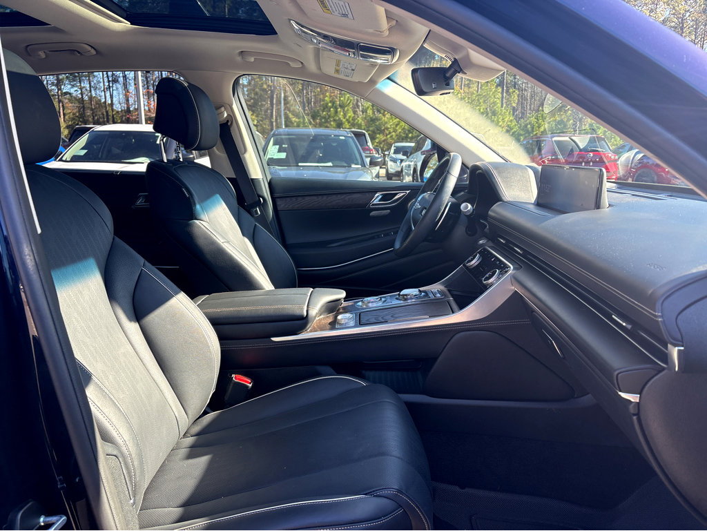 Used 2024 Genesis GV80 3.5T w/ Winter Weather Package image 15