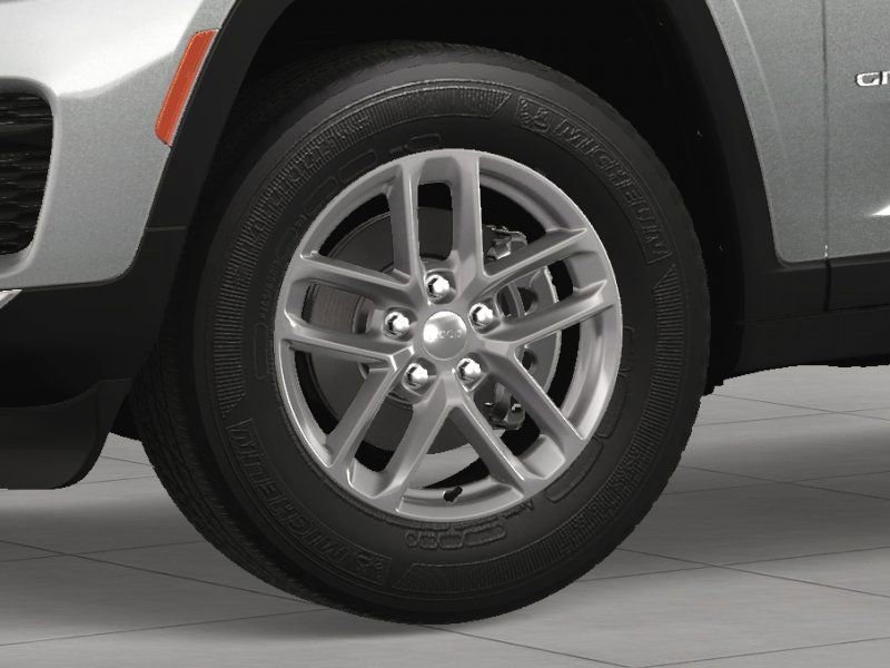 New 2025 Jeep Grand Cherokee 4WD image 11