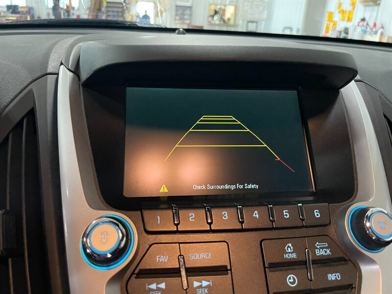 Used 2016 Chevrolet Equinox LT w/ LT Convenience Package AWD/4WD image 12