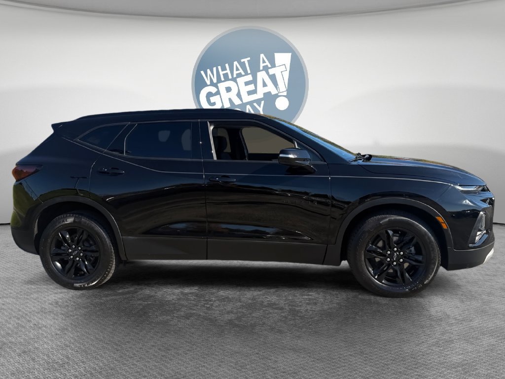 Used 2021 Chevrolet Blazer LT AWD/4WD image 2