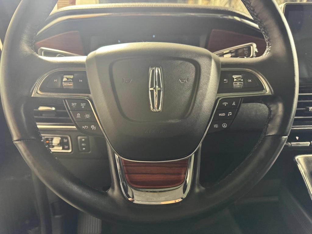 Used 2024 Lincoln Navigator L Reserve w/ Equipment Group 201A AWD/4WD image 15