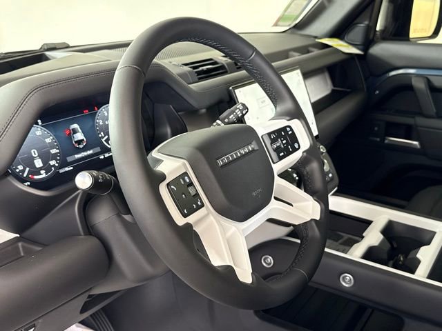 New 2026 Land Rover Defender 110 X-Dynamic SE AWD/4WD image 15
