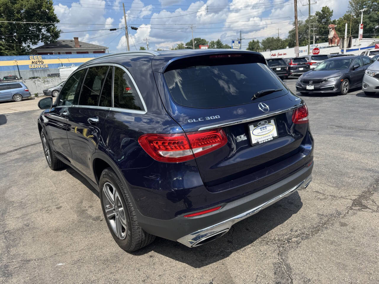 Used 2019 Mercedes-Benz GLC 300 4MATIC image 6