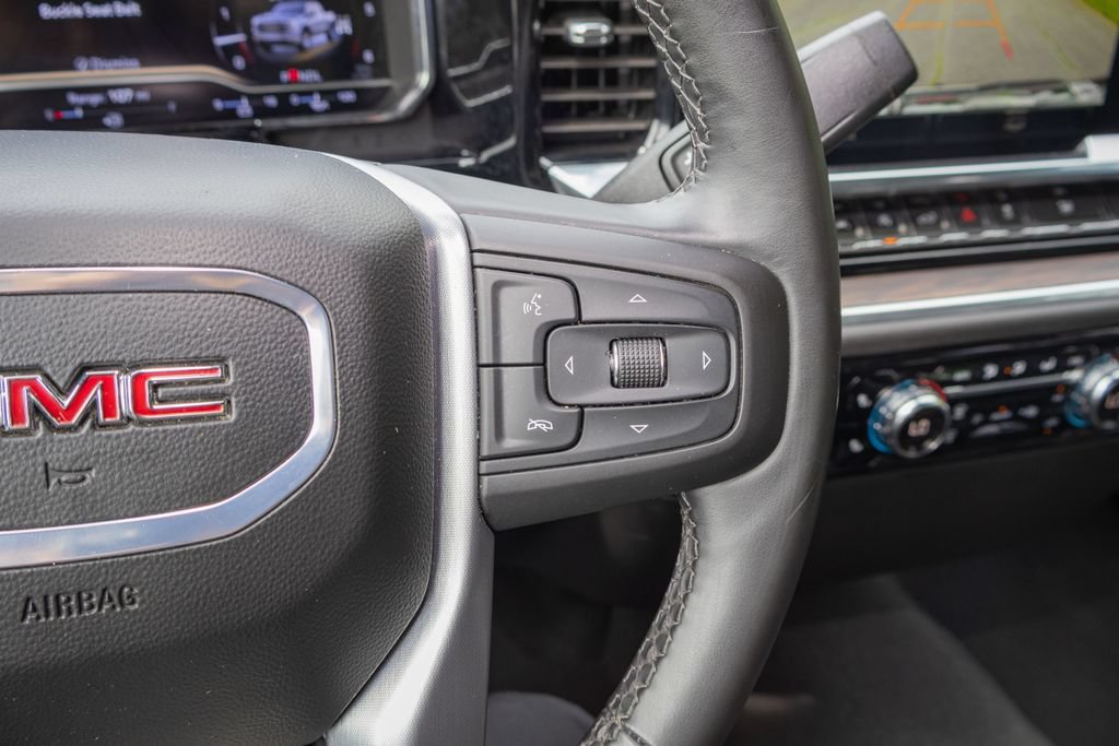 Used 2025 GMC Sierra 1500 SLT AWD/4WD image 21