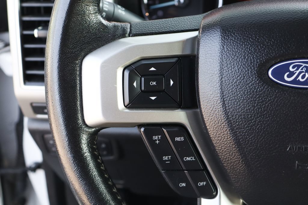 Used 2020 Ford F250 Lariat w/ Lariat Value Package AWD/4WD image 27