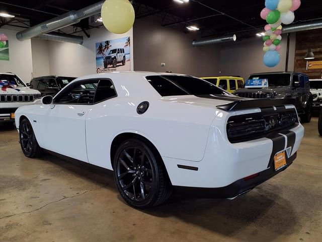 Used 2023 Dodge Challenger R/T w/ Blacktop Package RWD image 7