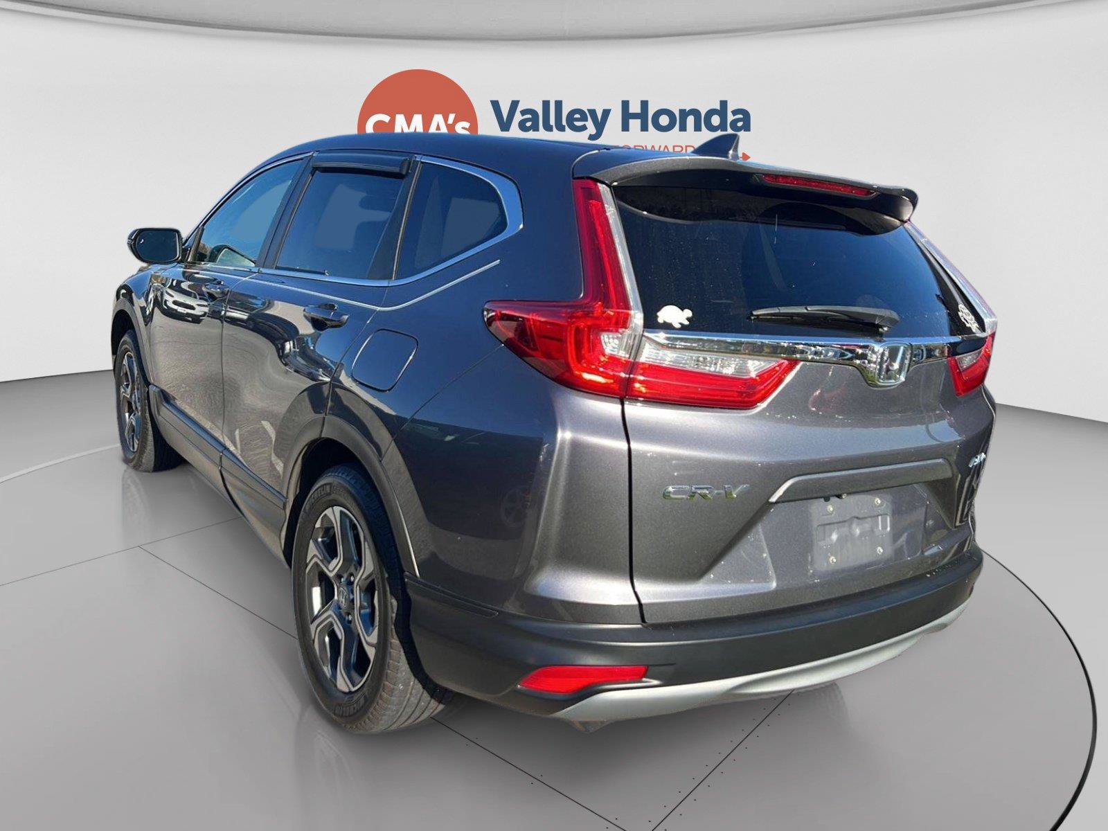 Used 2018 Honda CR-V EX image 2