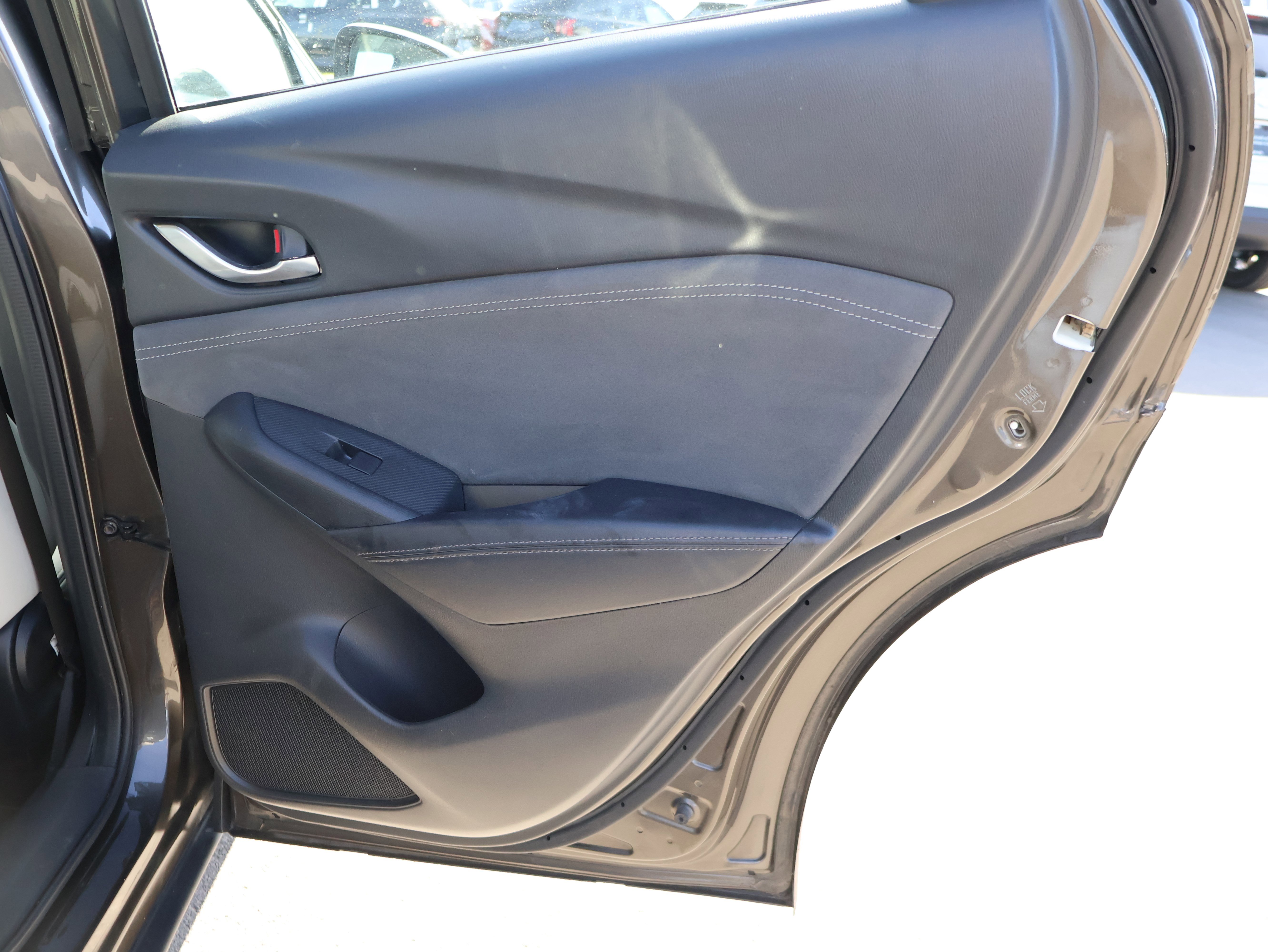 Used 2019 MAZDA CX-3 Grand Touring image 13