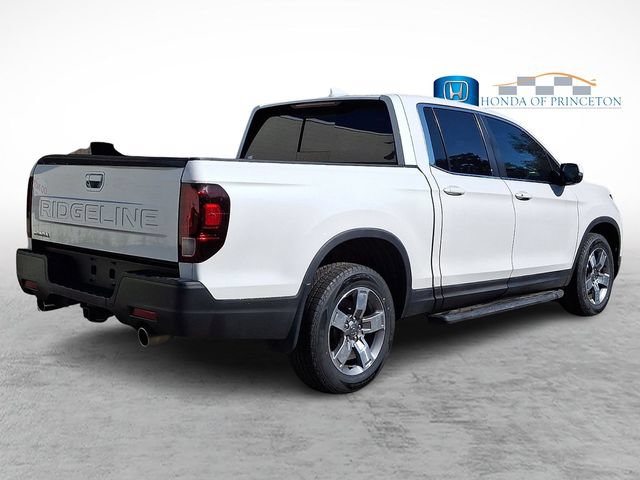 Certified 2025 Honda Ridgeline RTL image 7