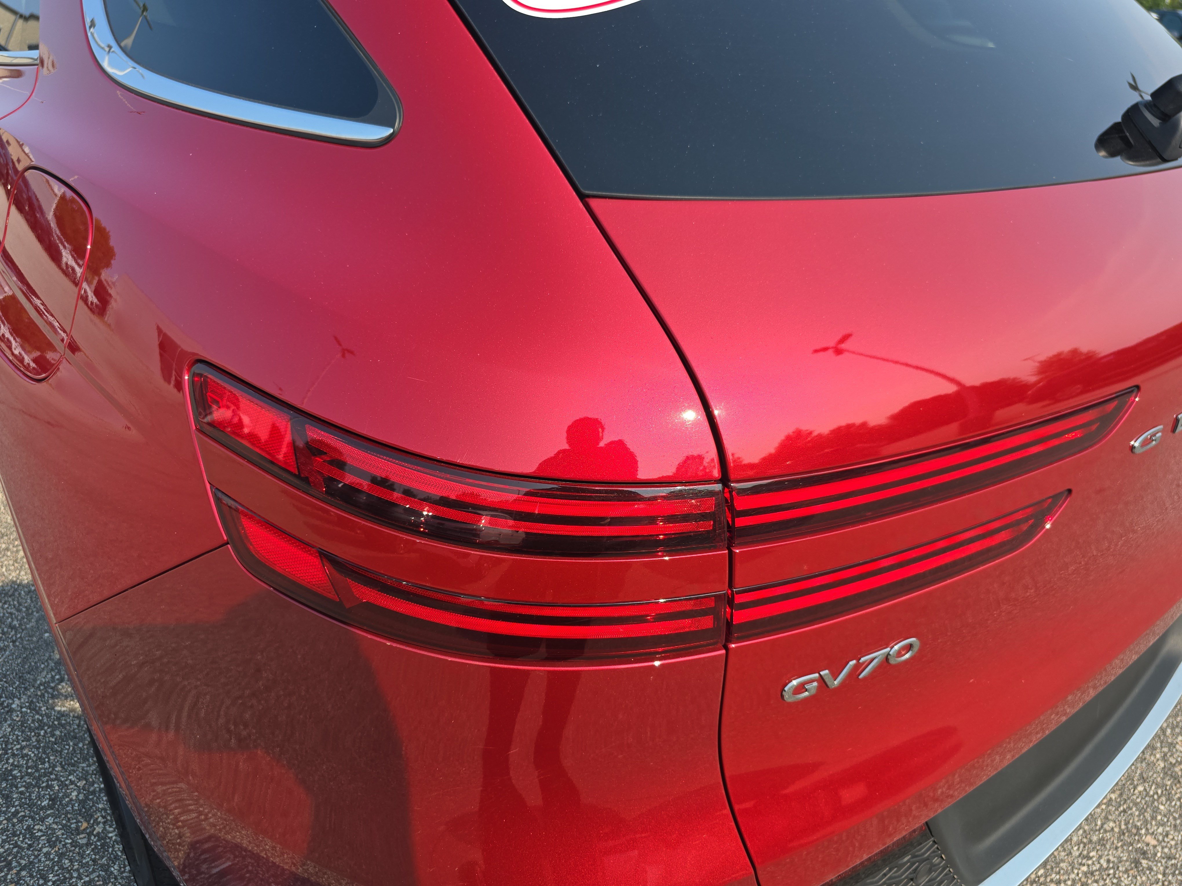 Used 2025 Genesis GV70 2.5T AWD/4WD image 31