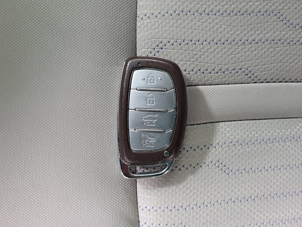 Used 2019 Hyundai Sonata Plug-In Hybrid image 32