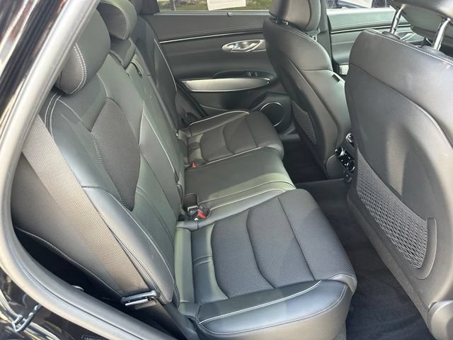 Used 2025 Genesis GV70 2.5T w/ Sport Prestige Package AWD/4WD image 11