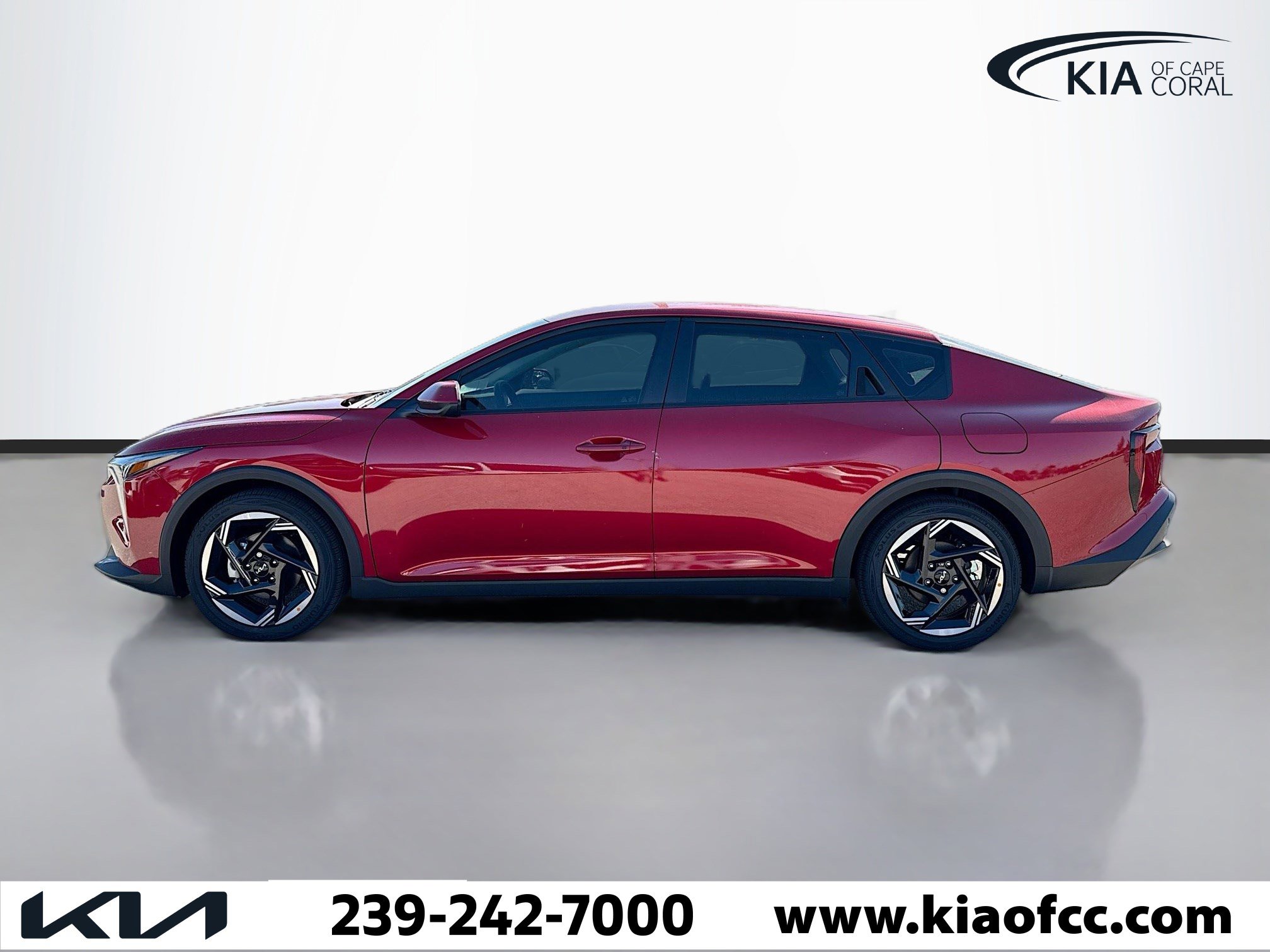 New 2025 Kia K4 EX image 2
