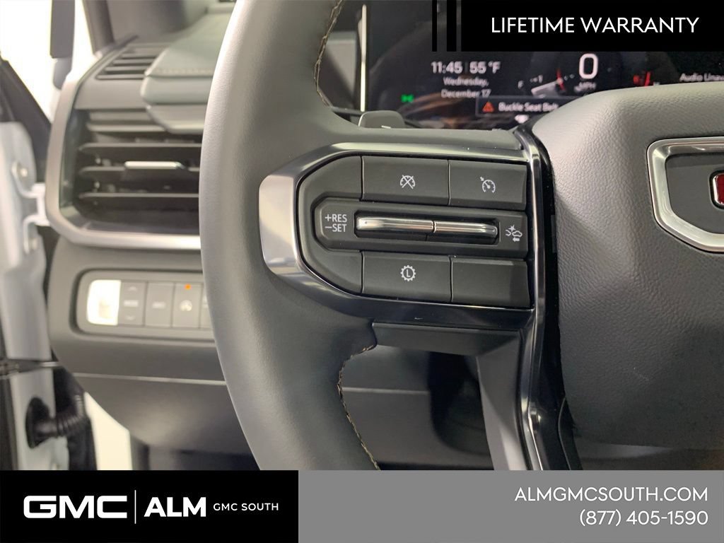 New 2026 GMC Acadia AT4 w/ Luxury Package AWD/4WD image 18