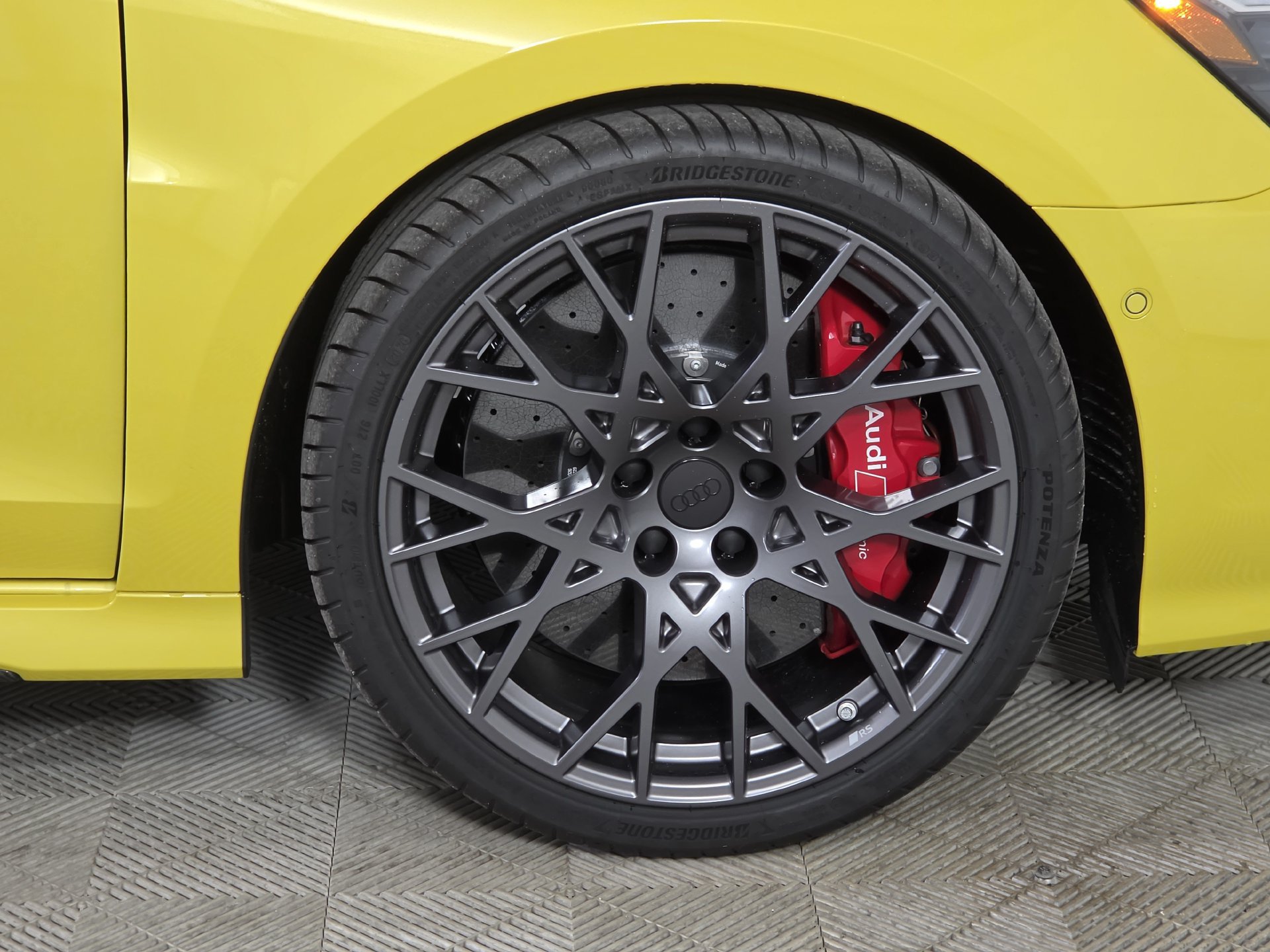 New 2026 Audi RS 3 AWD/4WD image 41