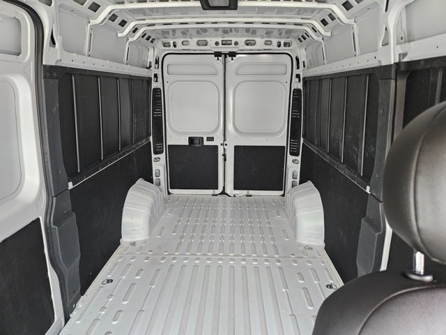 Used 2026 RAM ProMaster 2500 w/ Convenience Group FWD image 16
