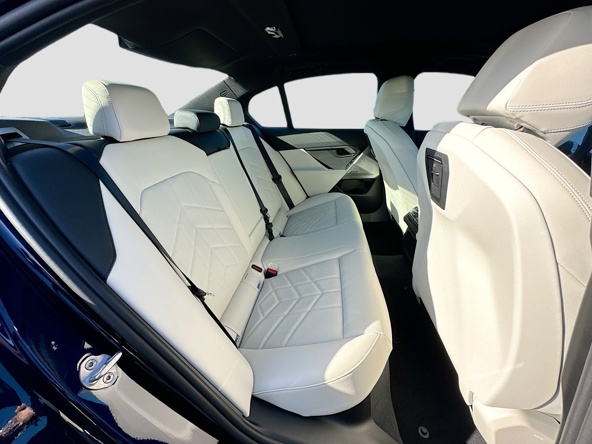 New 2026 BMW 530i w/ M Sport Package image 22