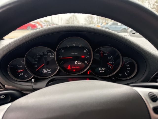 Used 2005 Porsche 911 Carrera RWD image 24